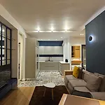 Tam Mozart Skanderbeg Square Appartement