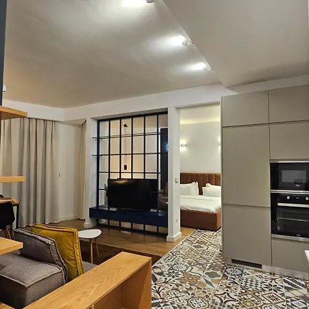 Tam Mozart Skanderbeg Square Apartament *