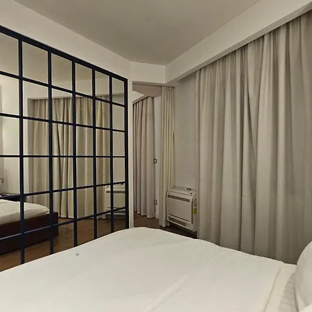 Tam Mozart Skanderbeg Square Apartament Tirana