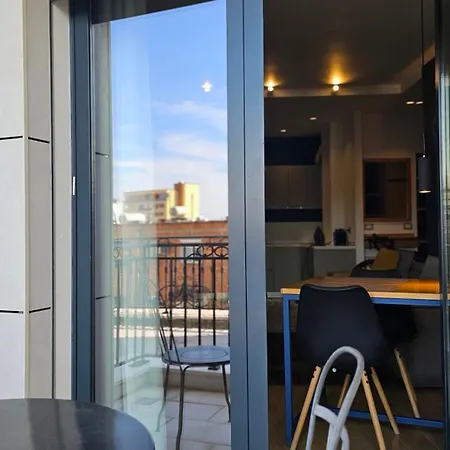 Tam Mozart Skanderbeg Square