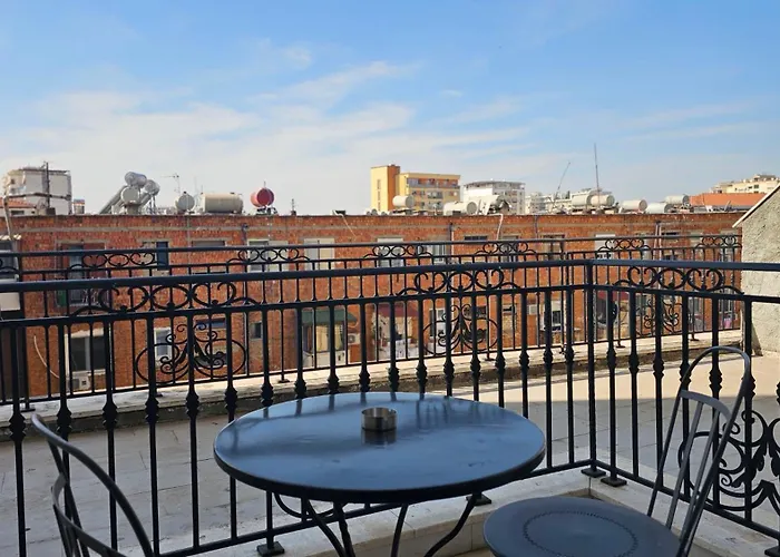 Tam Mozart Skanderbeg Square *