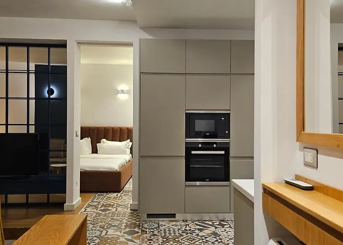 Tam Mozart Skanderbeg Square 아파트