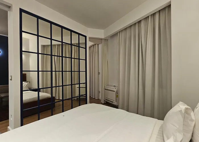 Tam Mozart Skanderbeg Square 아파트 티라나